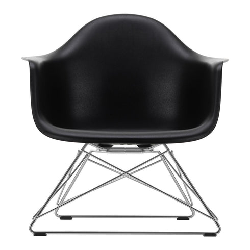 Eames LAR Plastic Armchair / Chrome Base