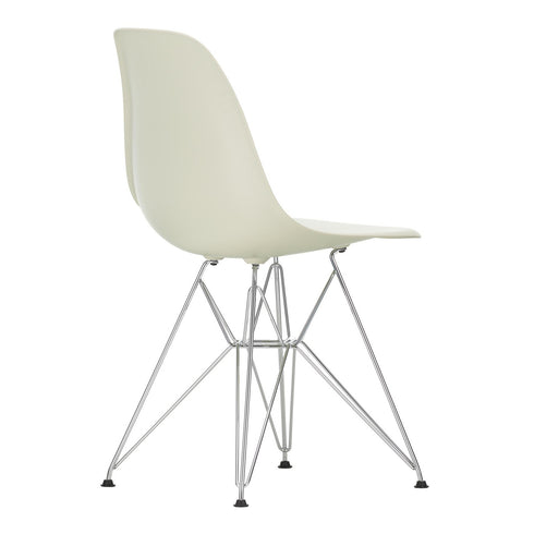 Cadeira Eames DSR em Plástico / Base Cromada
