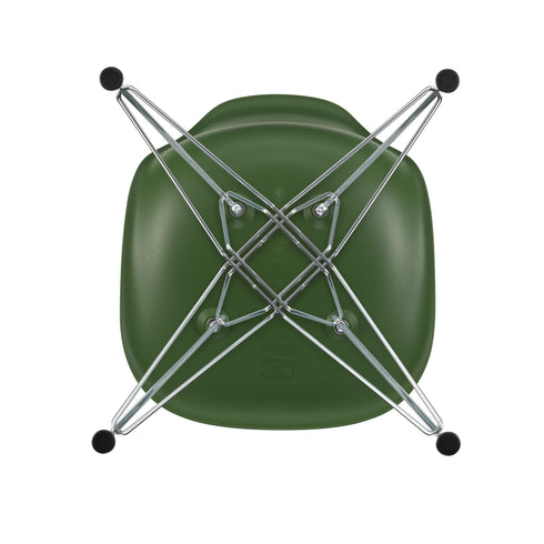Cadeira Eames DSR em Plástico / Base Cromada