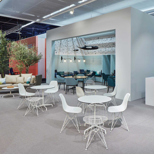 Eames Chair in DSR Plastic / White Base