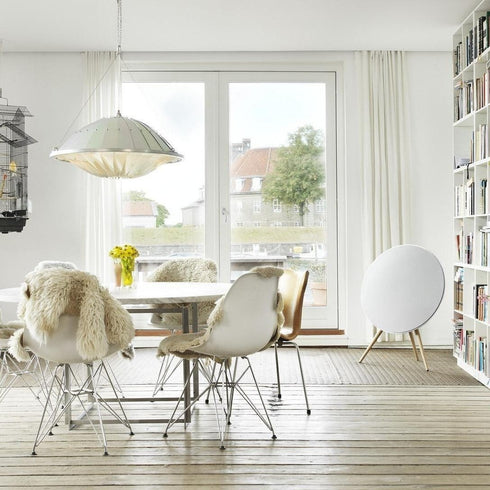 Cadeira Eames DSR em Plástico / Base Cromada