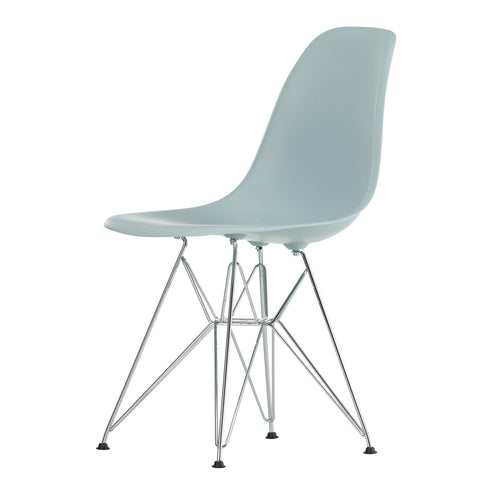 Cadeira Eames DSR em Plástico / Base Cromada