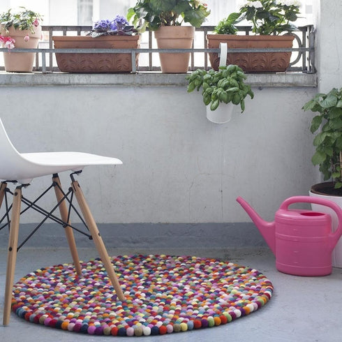 Eames Chair in DSW Plastic / Golden Maple