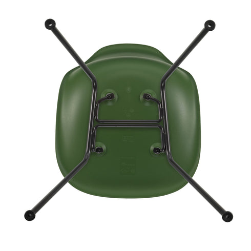 Eames Chair in DSX Plastic / Black Base