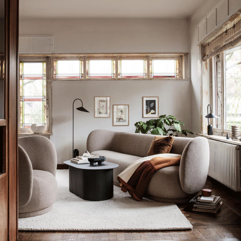 Podia Table With Storage