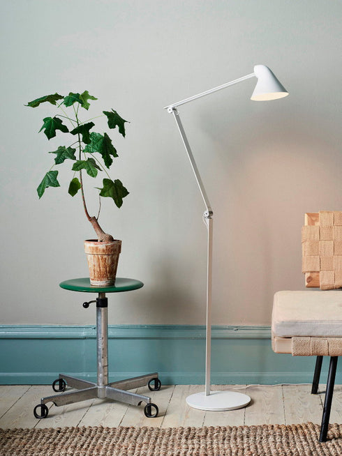 Njp Floor Lamp