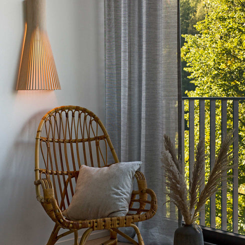 Secto 4230 Wall Lamp