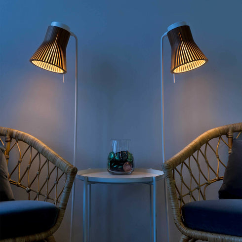 Petite 4610 Floor Lamp
