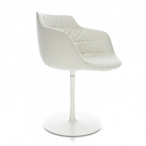 Flow Armchair With Central Leg