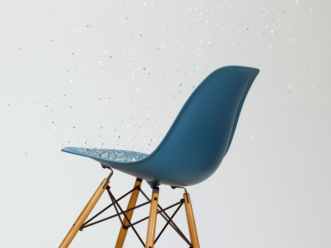 Eames Plastic Chairs RE