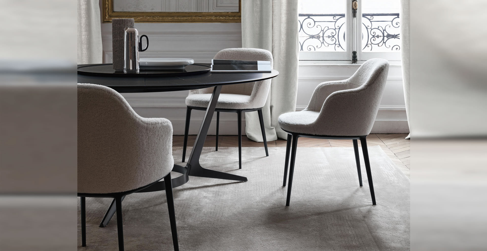 Caratos Chair