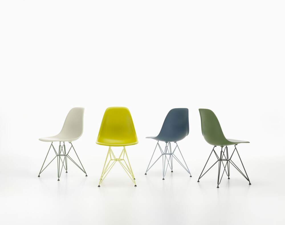 Eames Plastic DSR Chair - Blue