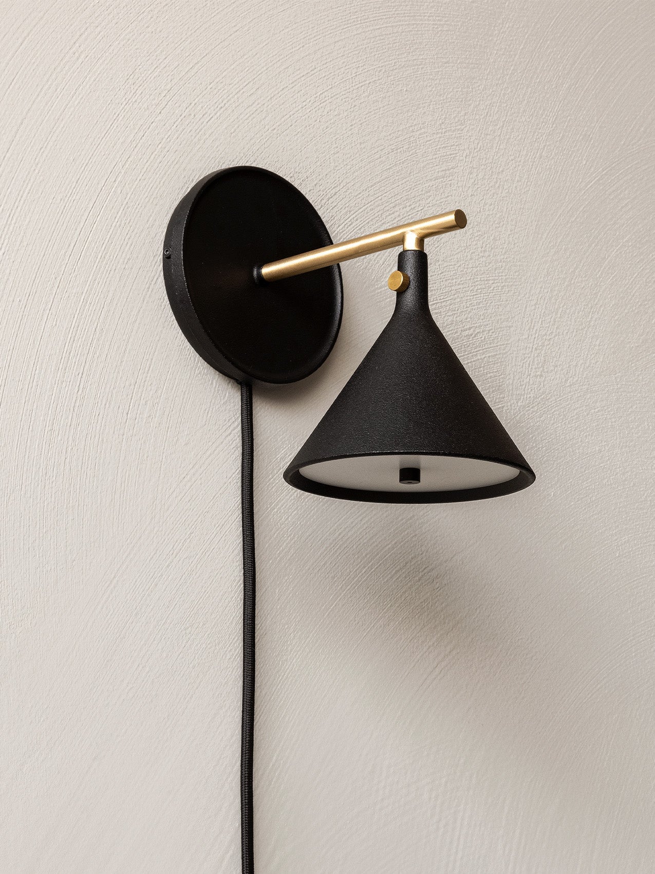 Cast Wall Sconce