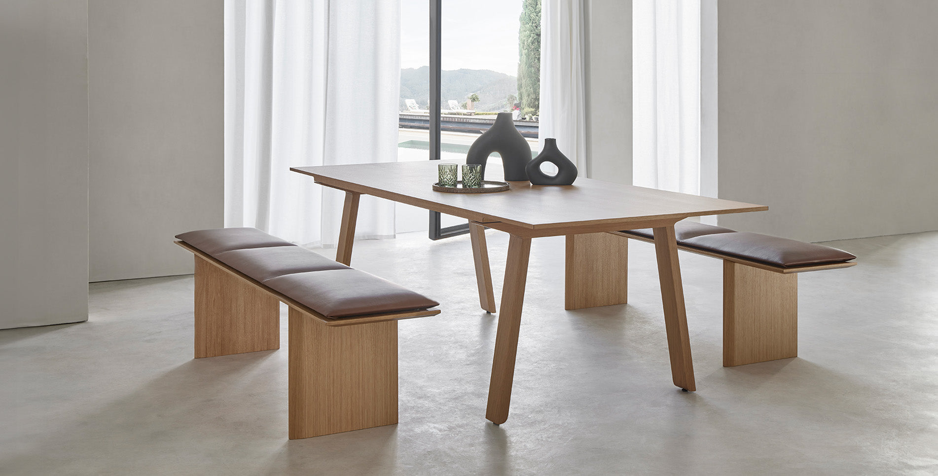 Mitis Table