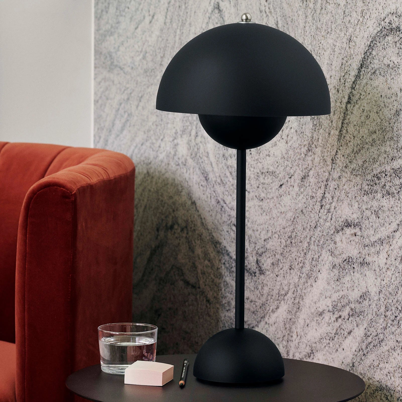 Candeeiro de Mesa Flowerpot VP3