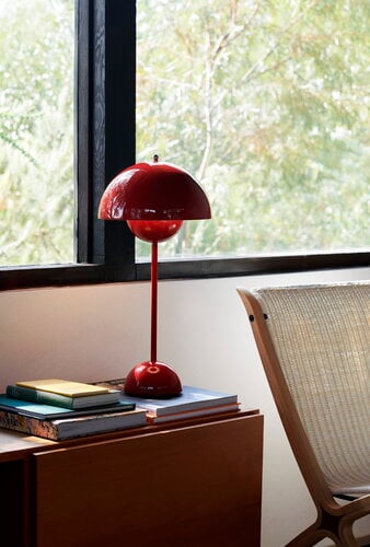 Candeeiro de Mesa Flowerpot VP3