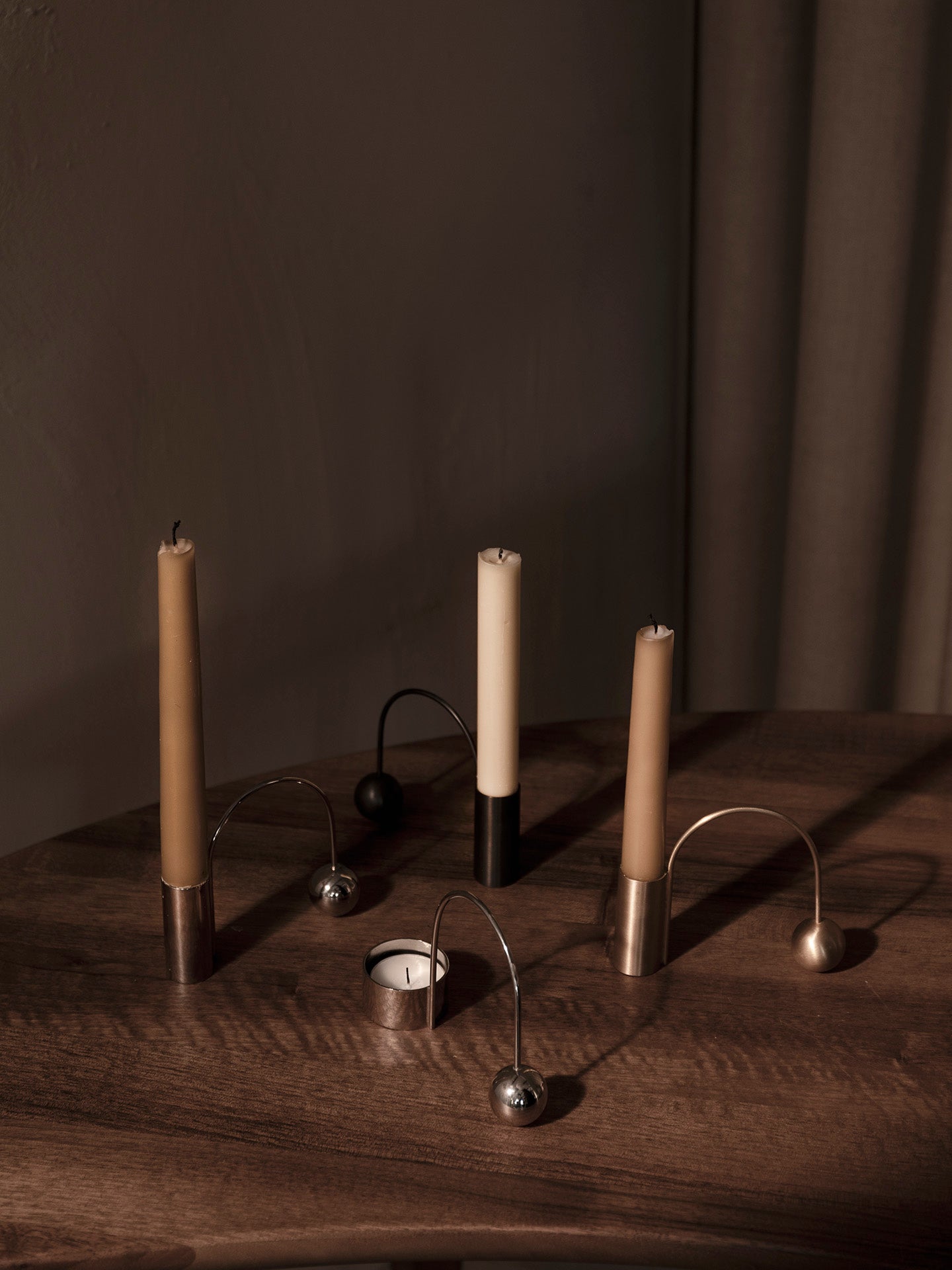 Balance Tealight Holder