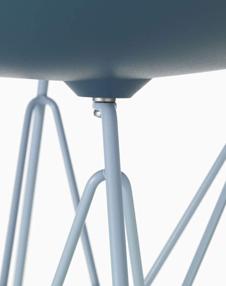 Eames Plastic DSR Chair - Blue