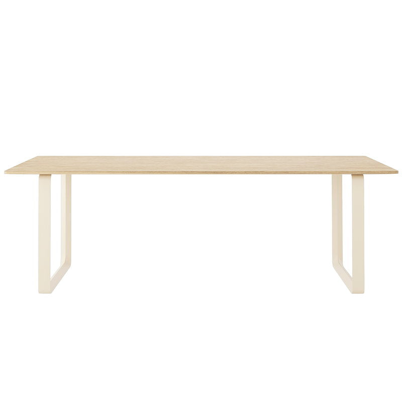 70/70 Table 225x90cm / Solid Oak