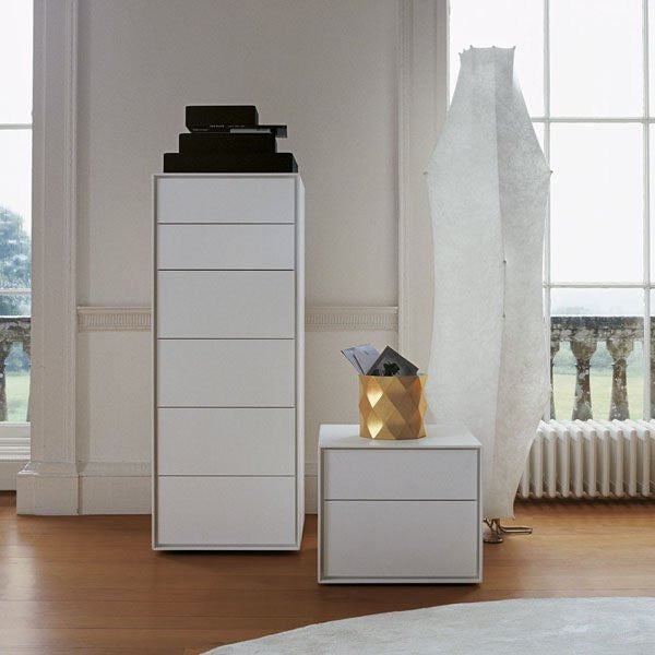 Camiseiro com Gavetas e MDF pintado CD52A Dado B&B Italia by Paris:Sete Design de Interiores e Decoração