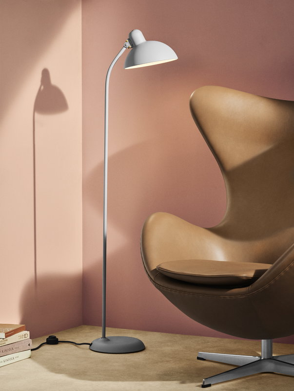 Fritz Hansen Design Mobiliário, Iluminação e Acessórios - colecção completa na Paris:Sete. Decoração e Design de Interiores