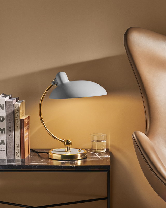 Fritz Hansen Design Mobiliário, Iluminação e Acessórios - colecção completa na Paris:Sete. Decoração e Design de Interiores