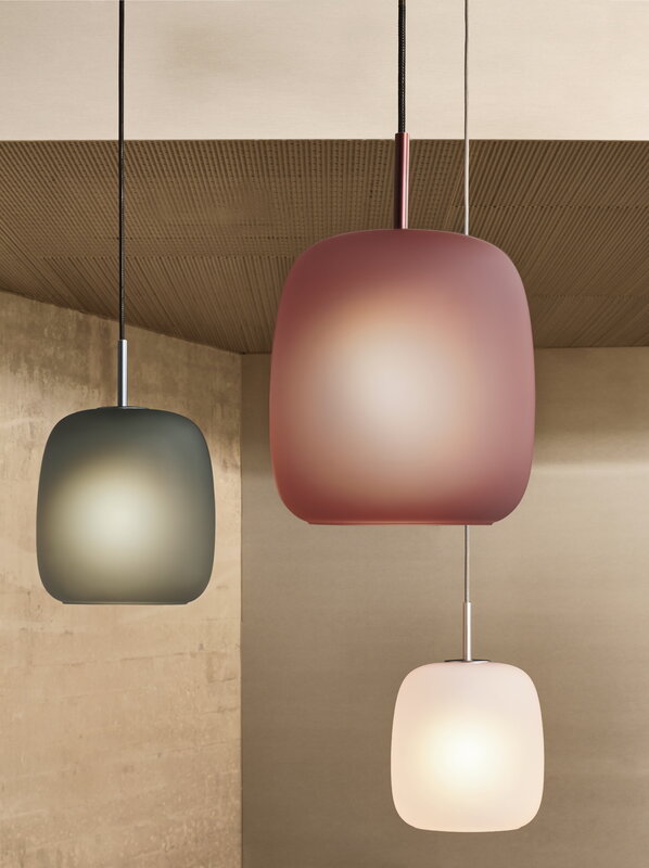 Fritz Hansen Design Mobiliário, Iluminação e Acessórios - colecção completa na Paris:Sete. Decoração e Design de Interiores