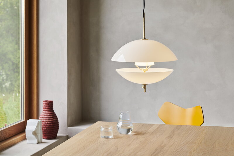 Fritz Hansen Design Mobiliário, Iluminação e Acessórios - colecção completa na Paris:Sete. Decoração e Design de Interiores