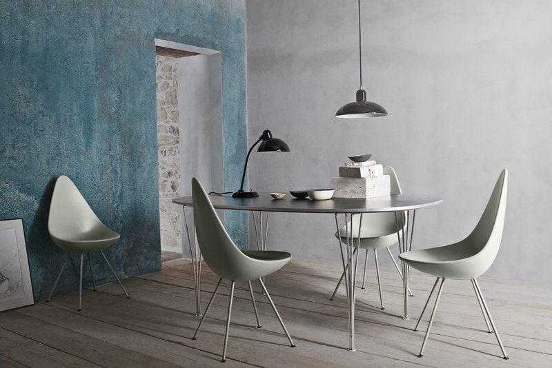 Fritz Hansen Design Mobiliário, Iluminação e Acessórios - colecção completa na Paris:Sete. Decoração e Design de Interiores