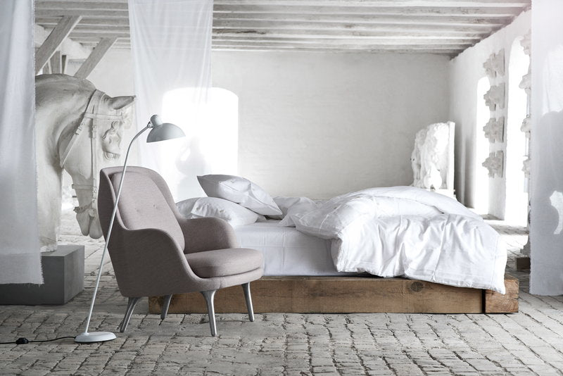 Fritz Hansen Design Mobiliário, Iluminação e Acessórios - colecção completa na Paris:Sete. Decoração e Design de Interiores