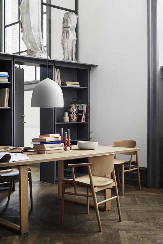 Fritz Hansen Design Mobiliário, Iluminação e Acessórios - colecção completa na Paris:Sete. Decoração e Design de Interiores