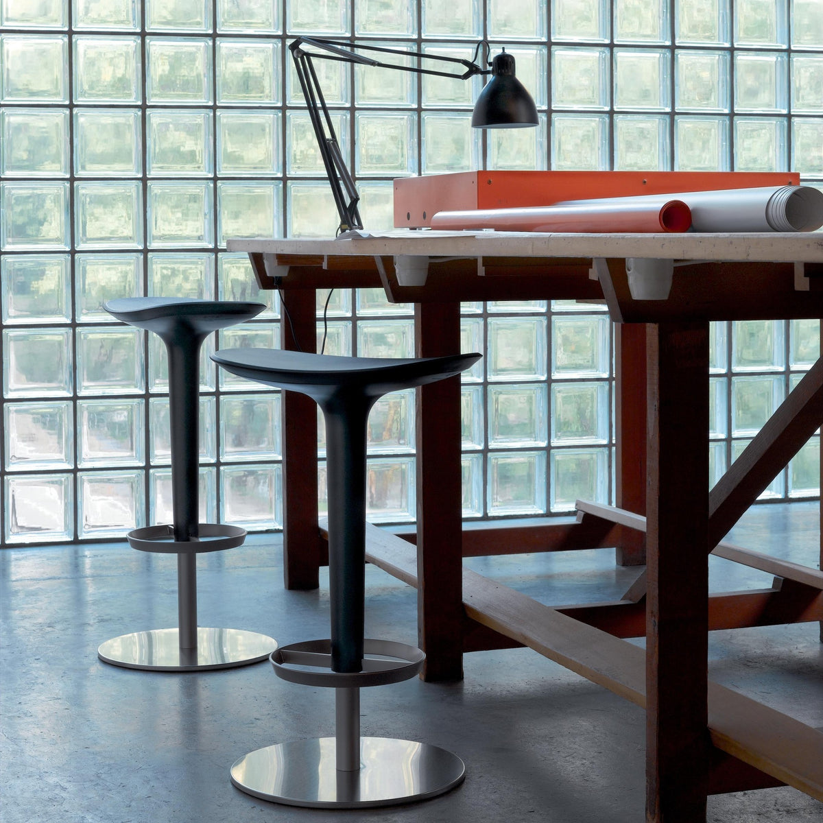 Arper Design | Paris:Sete | Decoração e Design de Interiores | Mobiliário, Iluminação e Acessórios