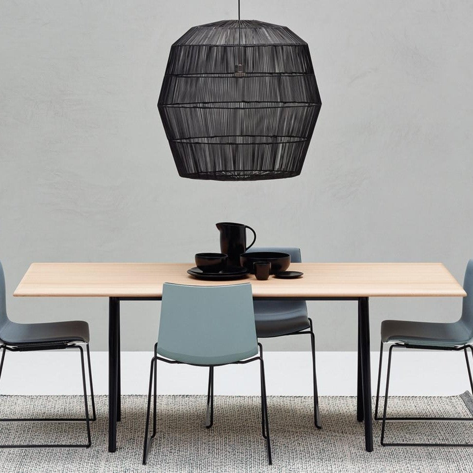 Arper Design | Paris:Sete | Decoração e Design de Interiores | Mobiliário, Iluminação e Acessórios