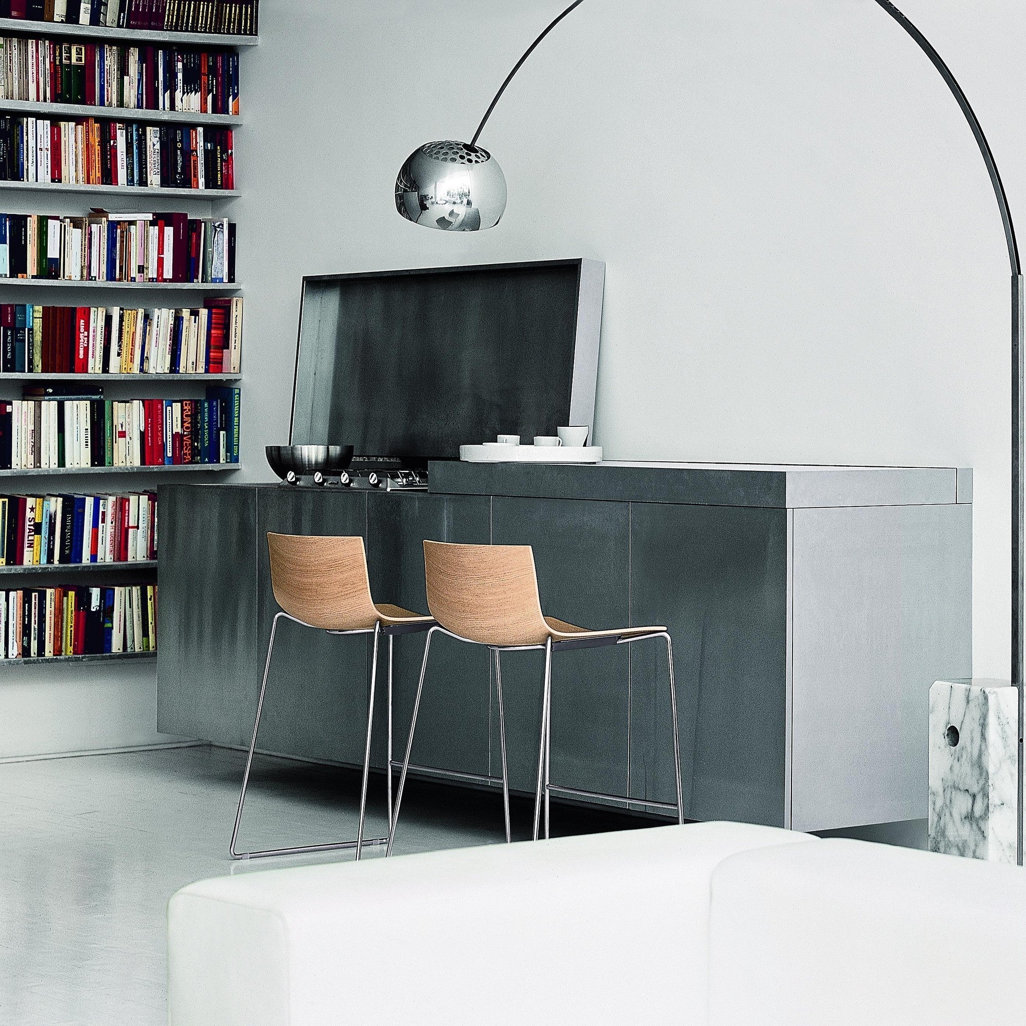 Arper Design | Paris:Sete | Decoração e Design de Interiores | Mobiliário, Iluminação e Acessórios