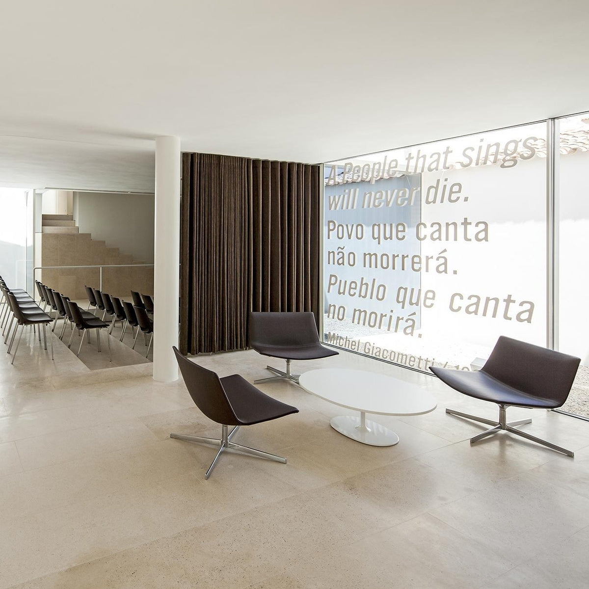 Arper Design | Paris:Sete | Decoração e Design de Interiores | Mobiliário, Iluminação e Acessórios