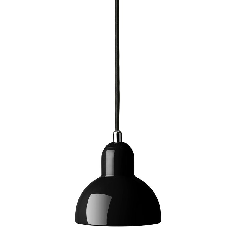 Fritz Hansen Design Mobiliário, Iluminação e Acessórios - colecção completa na Paris:Sete. Decoração e Design de Interiores