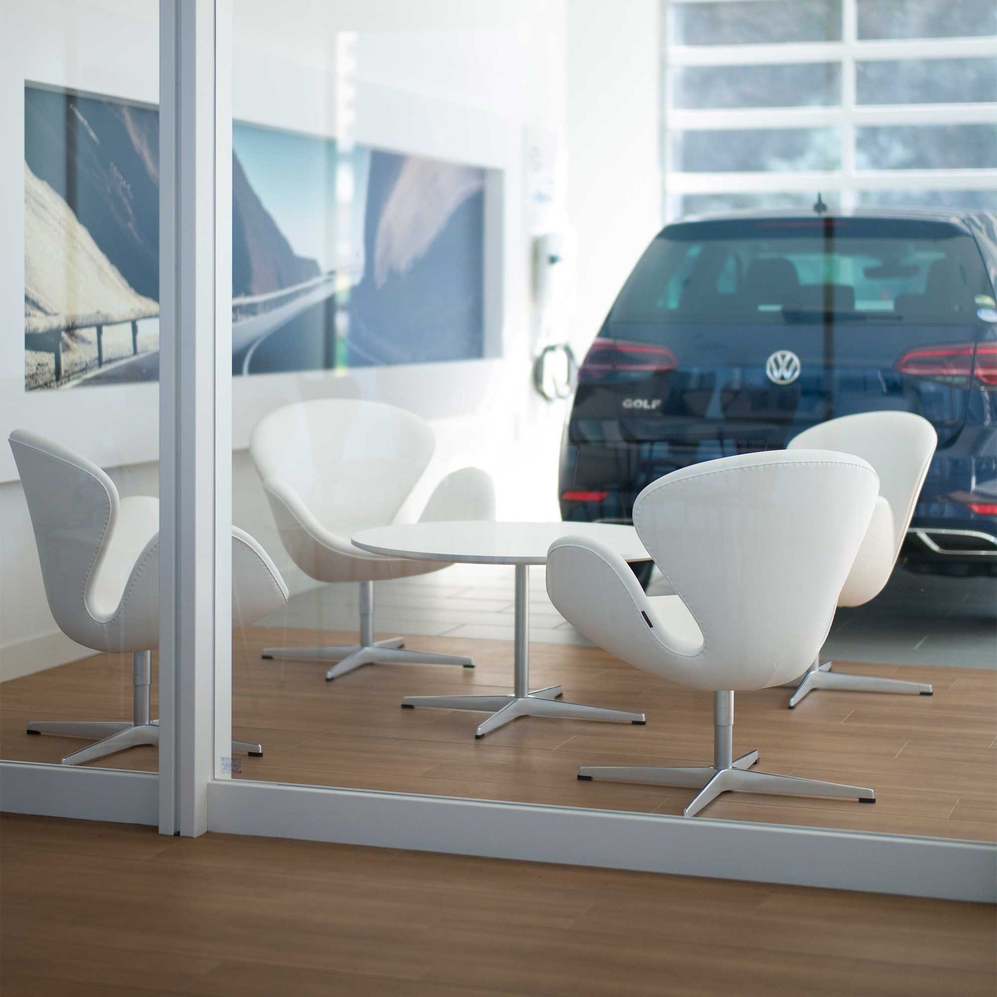 Fritz Hansen Design Mobiliário, Iluminação e Acessórios - colecção completa na Paris:Sete. Decoração e Design de Interiores