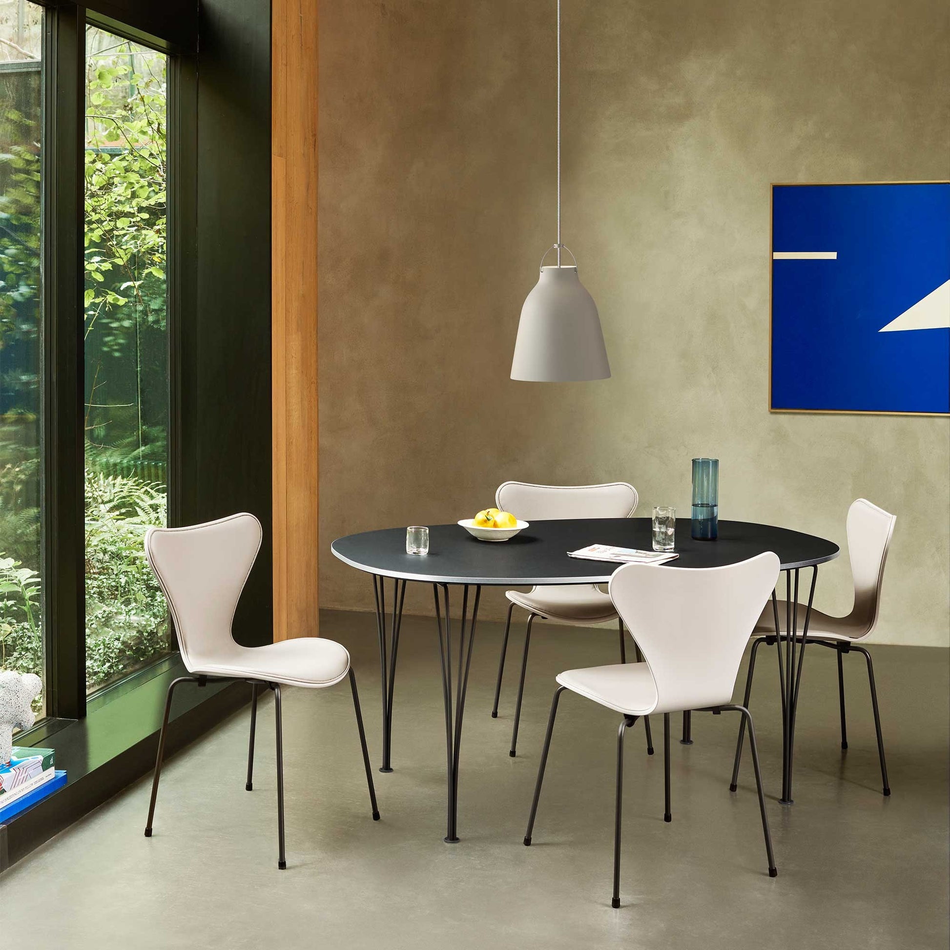 Fritz Hansen Design Mobiliário, Iluminação e Acessórios - colecção completa na Paris:Sete. Decoração e Design de Interiores