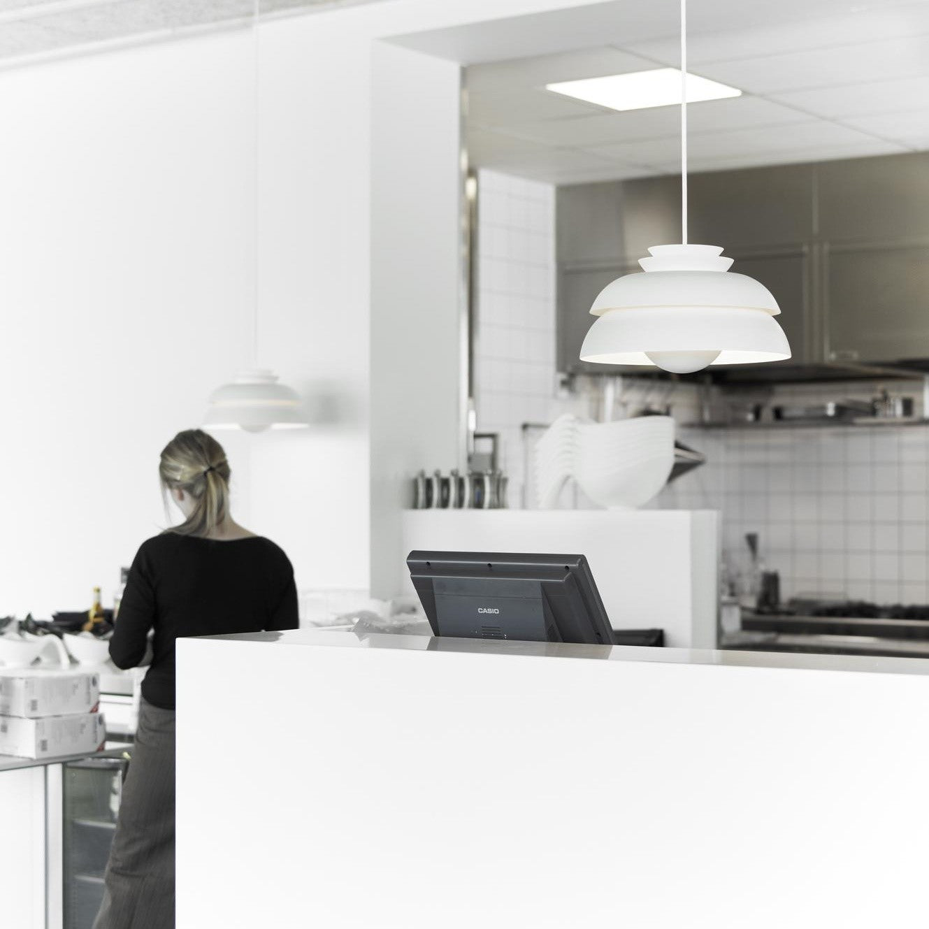 Fritz Hansen Design Mobiliário, Iluminação e Acessórios - colecção completa na Paris:Sete. Decoração e Design de Interiores