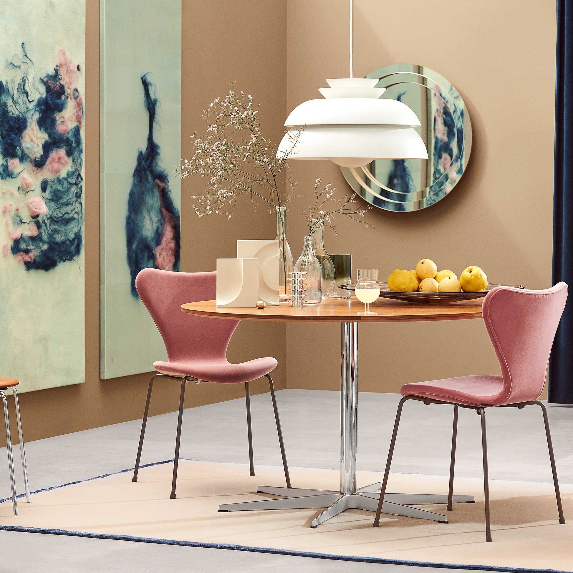 Fritz Hansen Design Mobiliário, Iluminação e Acessórios - colecção completa na Paris:Sete. Decoração e Design de Interiores