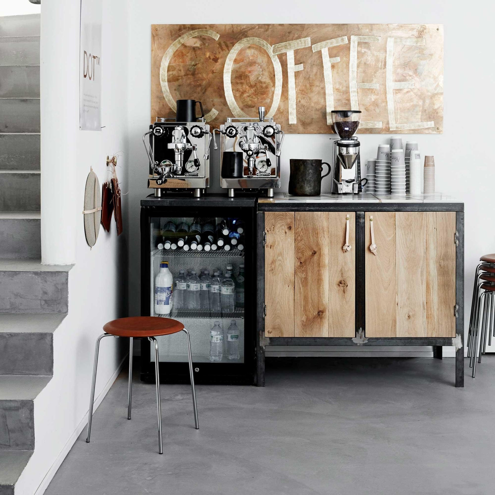 Fritz Hansen Design Mobiliário, Iluminação e Acessórios - colecção completa na Paris:Sete. Decoração e Design de Interiores