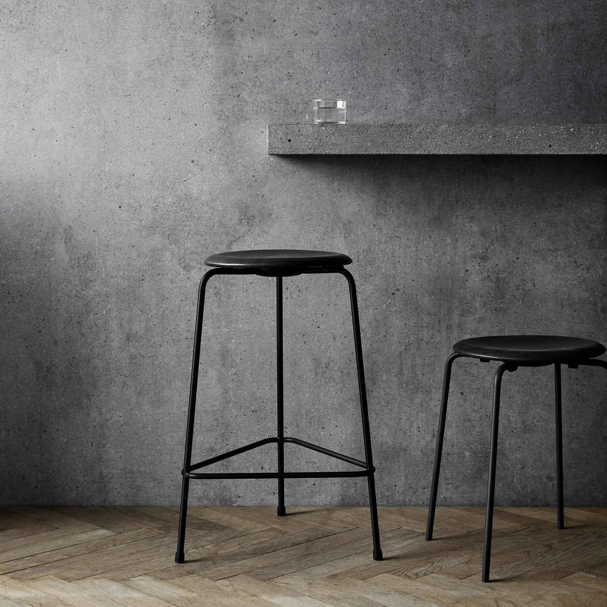 Fritz Hansen Design Mobiliário, Iluminação e Acessórios - colecção completa na Paris:Sete. Decoração e Design de Interiores
