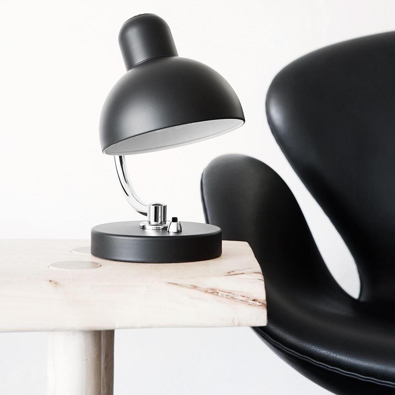 Fritz Hansen Design Mobiliário, Iluminação e Acessórios - colecção completa na Paris:Sete. Decoração e Design de Interiores