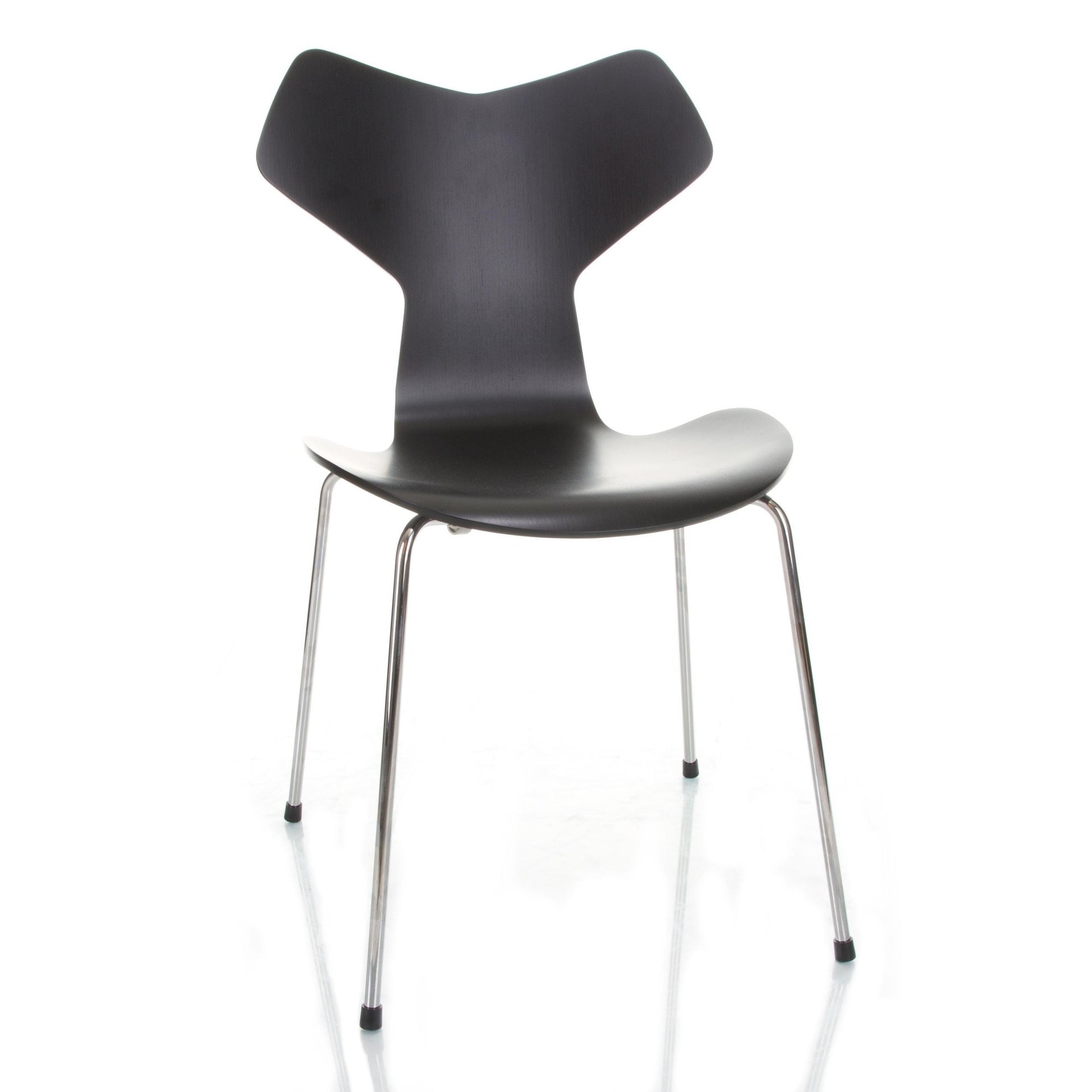 Fritz Hansen Design Mobiliário, Iluminação e Acessórios - colecção completa na Paris:Sete. Decoração e Design de Interiores