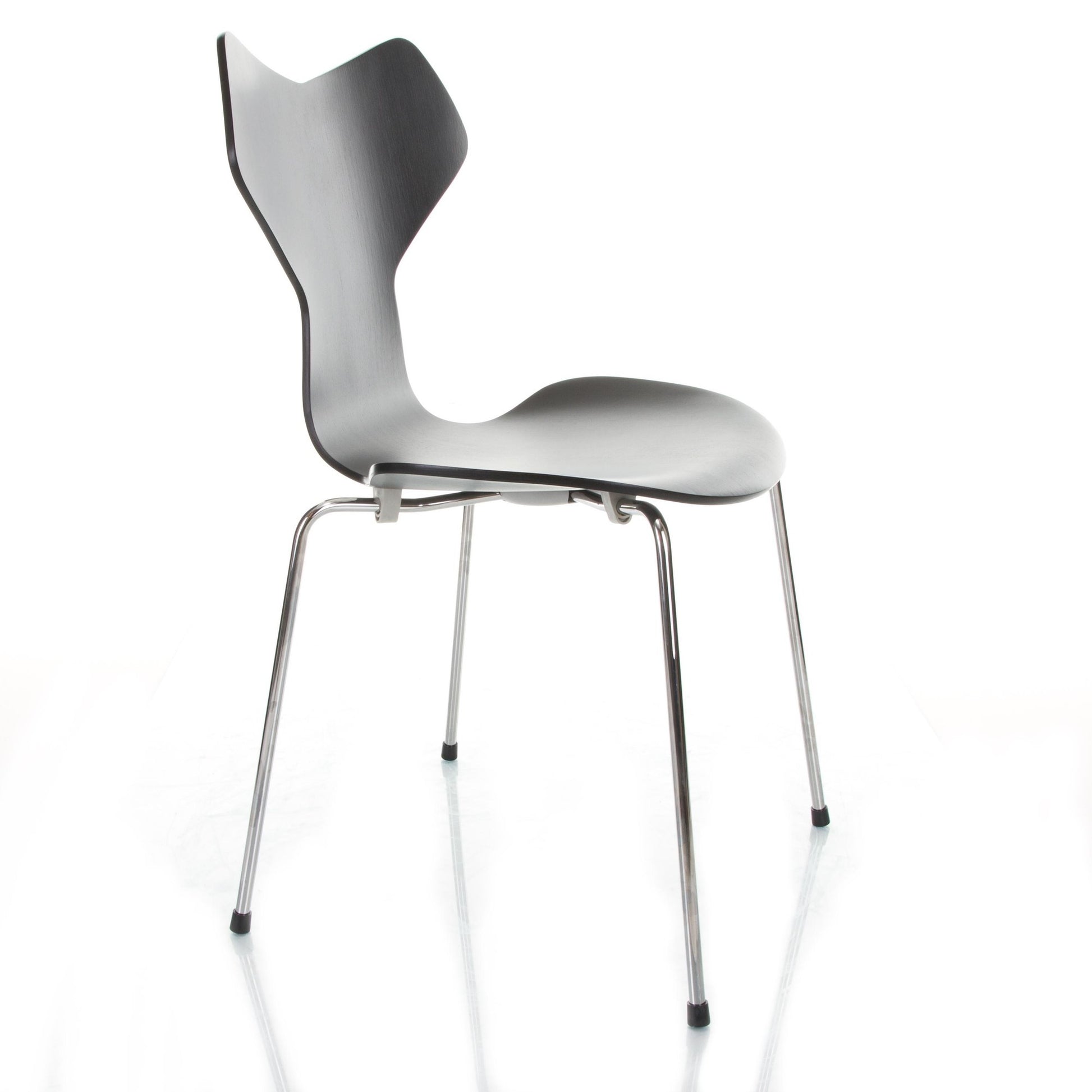 Fritz Hansen Design Mobiliário, Iluminação e Acessórios - colecção completa na Paris:Sete. Decoração e Design de Interiores