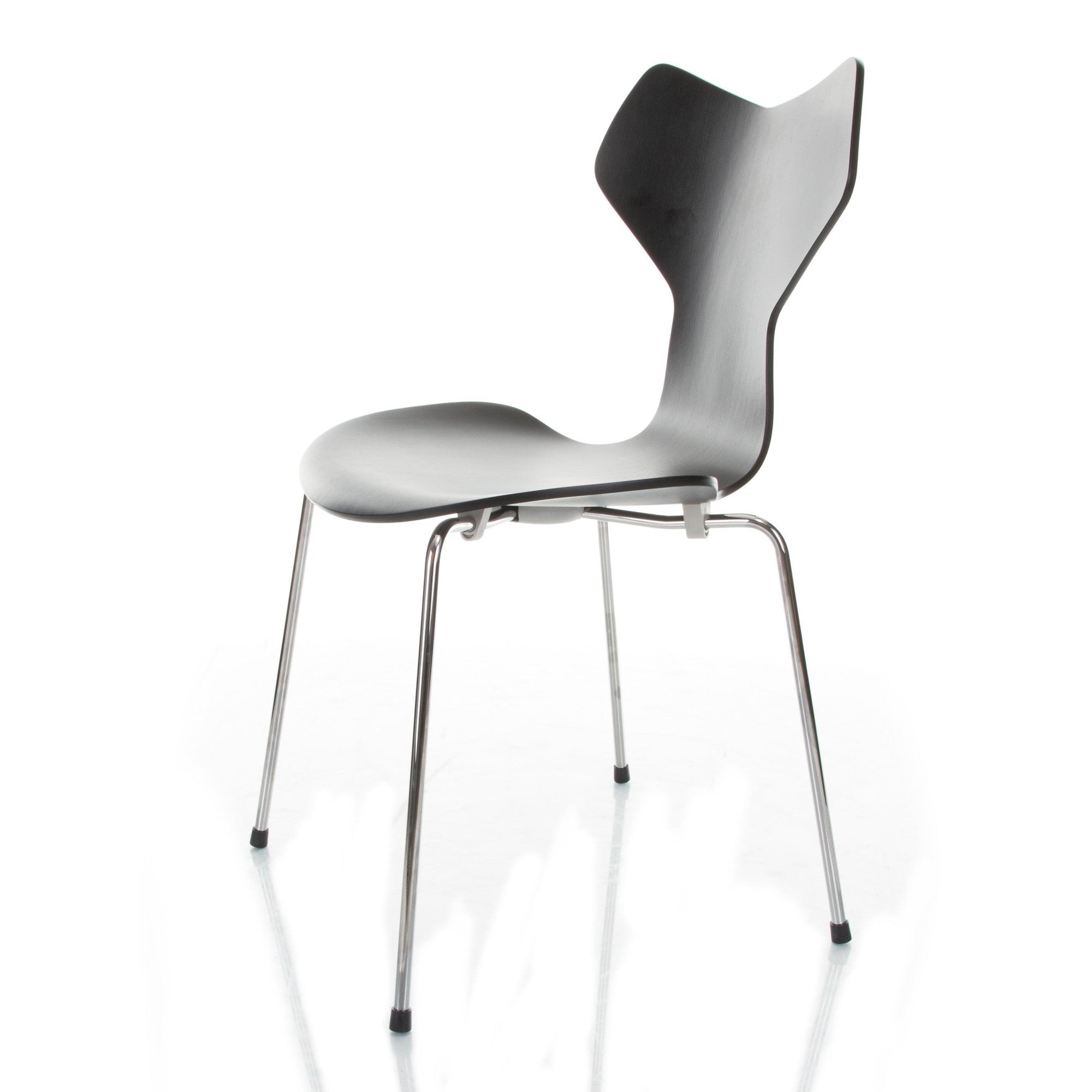Fritz Hansen Design Mobiliário, Iluminação e Acessórios - colecção completa na Paris:Sete. Decoração e Design de Interiores