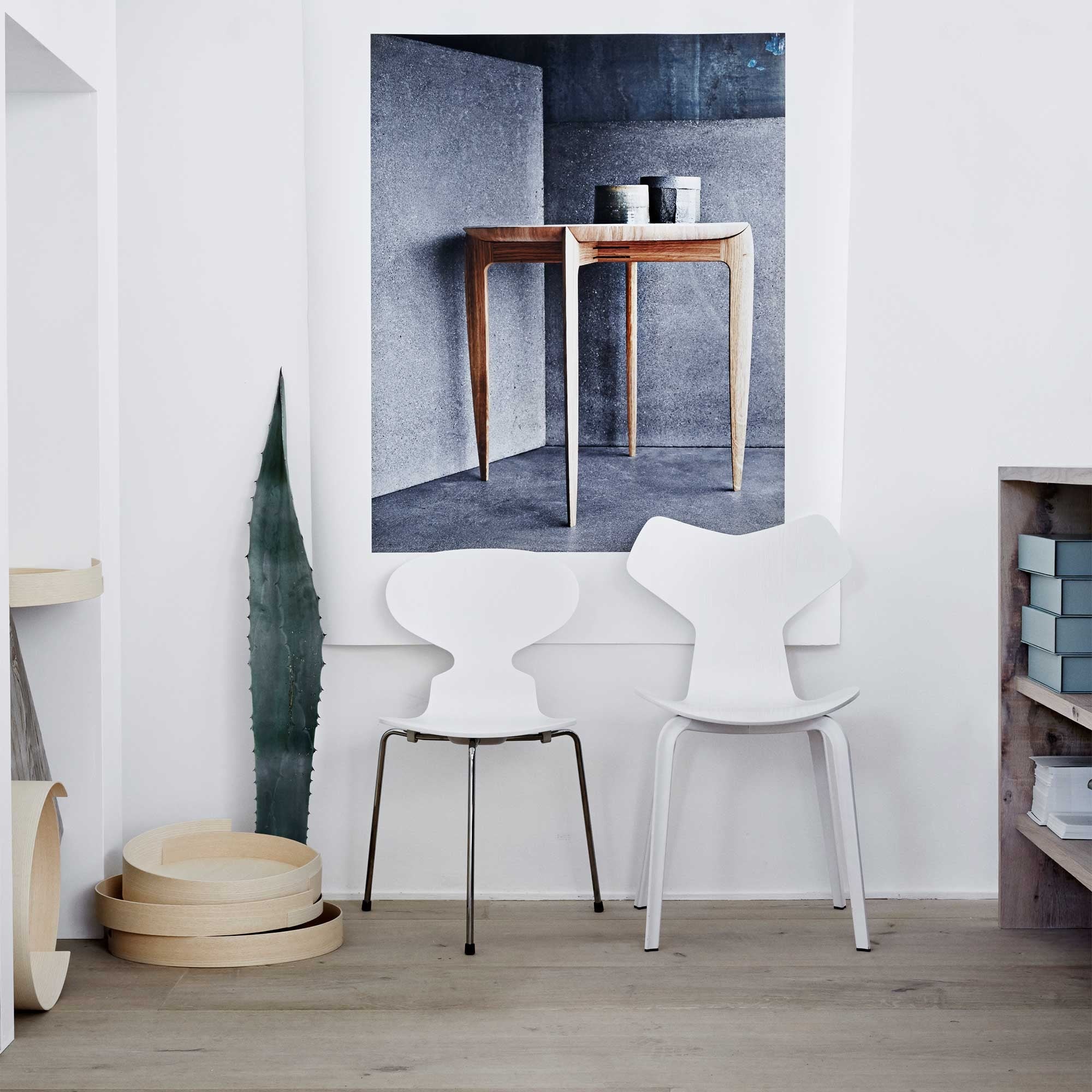 Fritz Hansen Design Mobiliário, Iluminação e Acessórios - colecção completa na Paris:Sete. Decoração e Design de Interiores
