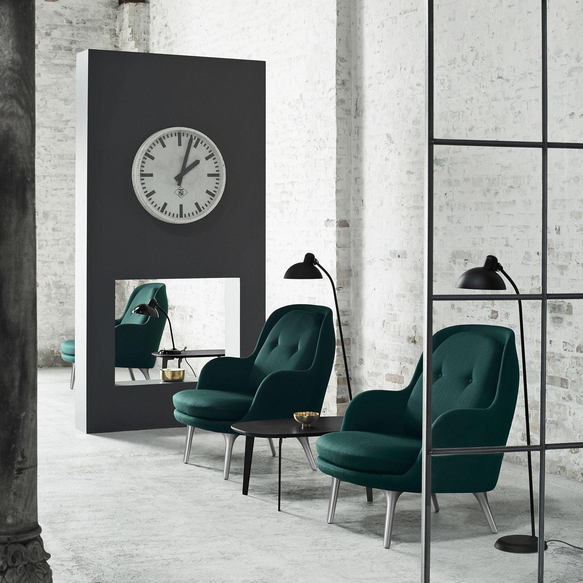 Fritz Hansen Design Mobiliário, Iluminação e Acessórios - colecção completa na Paris:Sete. Decoração e Design de Interiores