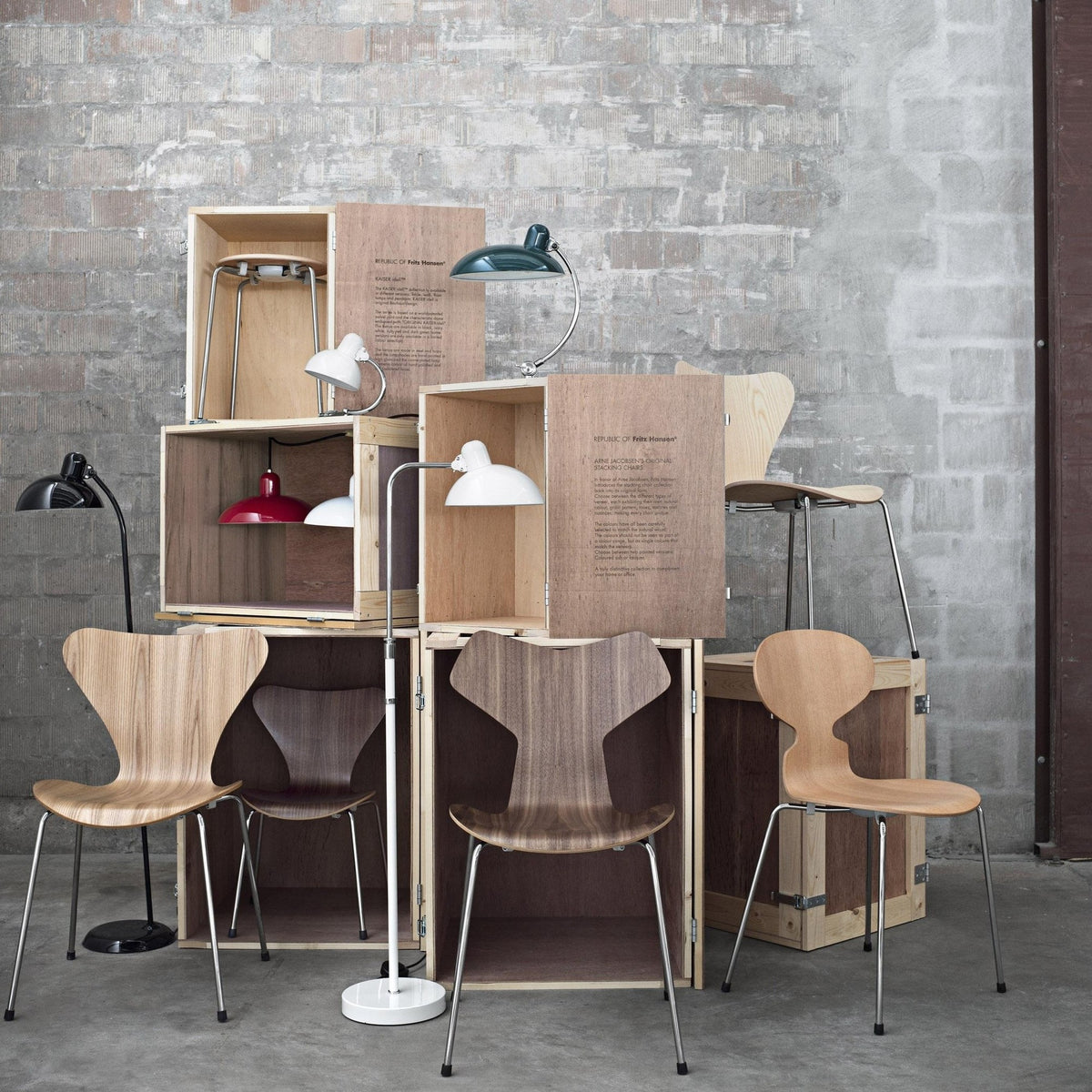 Fritz Hansen Design Mobiliário, Iluminação e Acessórios - colecção completa na Paris:Sete. Decoração e Design de Interiores