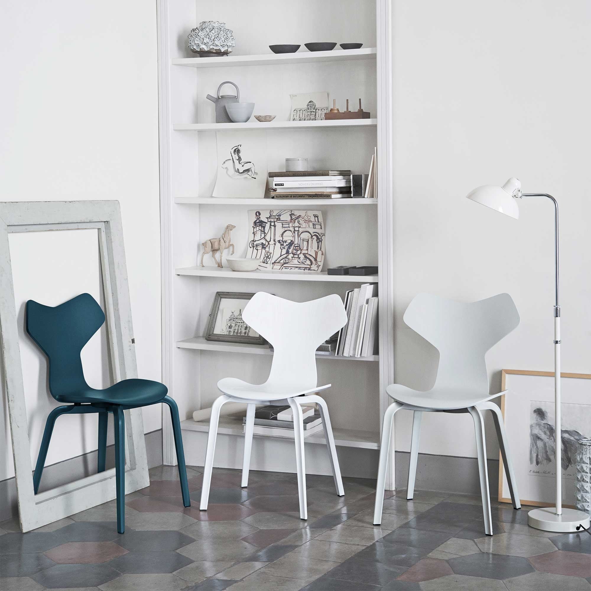 Fritz Hansen Design Mobiliário, Iluminação e Acessórios - colecção completa na Paris:Sete. Decoração e Design de Interiores